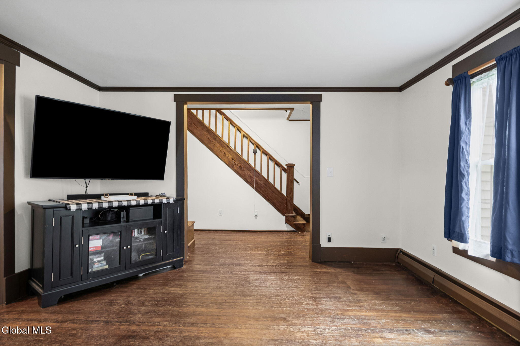 11 Alexander Street Gloversville NY 12078