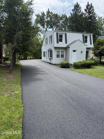 47 Lishakill Road Albany NY 12205