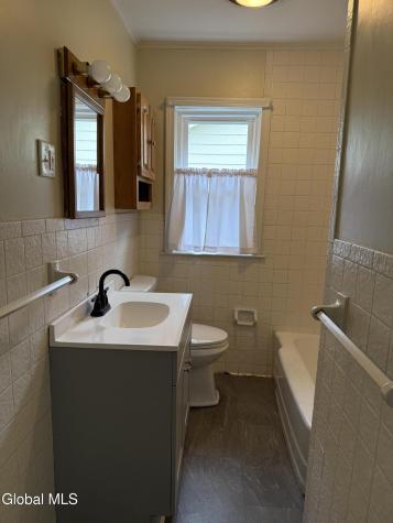 47 Lishakill Road Albany NY 12205