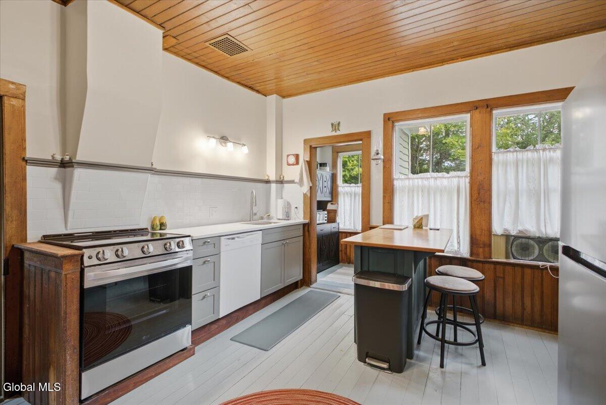 24 Holman Hill Road Hague NY 12836