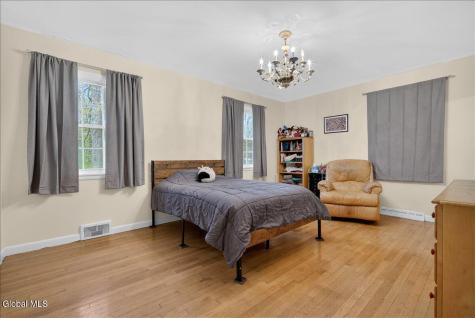 6 Sage Hill Lane Menands NY 12204