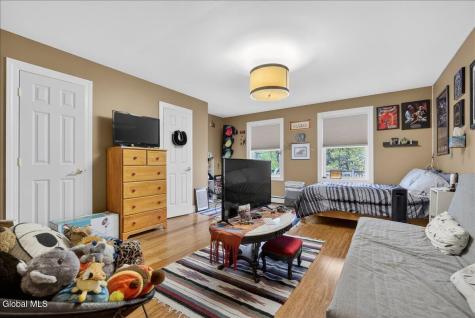 6 Sage Hill Lane Menands NY 12204