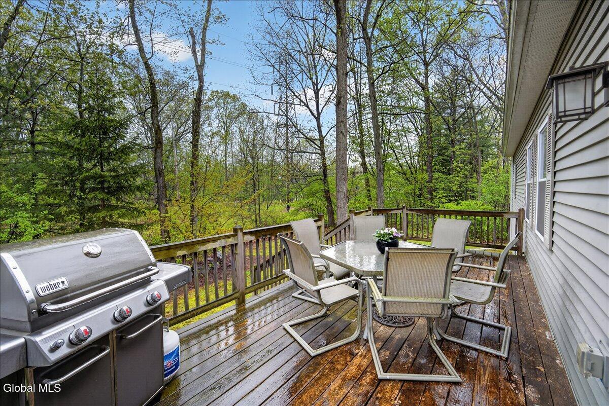 6 Sage Hill Lane Menands NY 12204