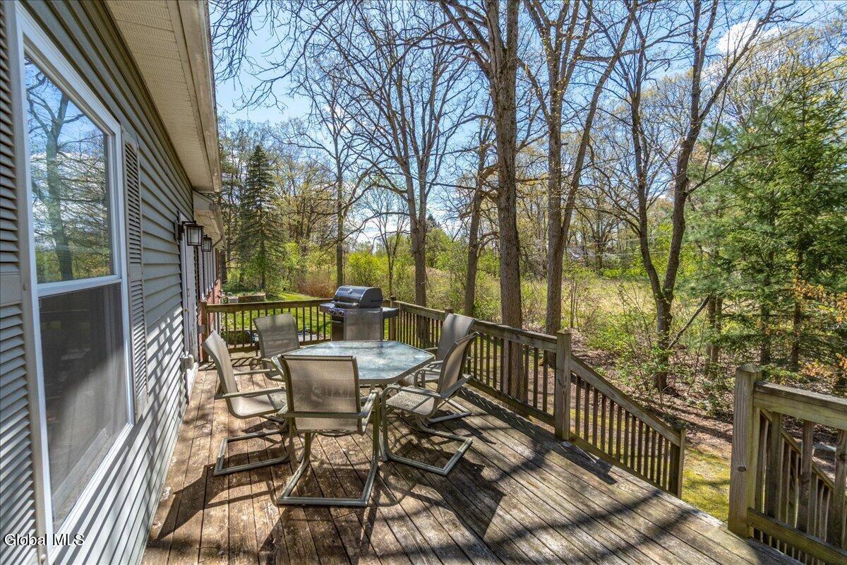 6 Sage Hill Lane Menands NY 12204