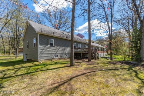 6 Sage Hill Lane Menands NY 12204