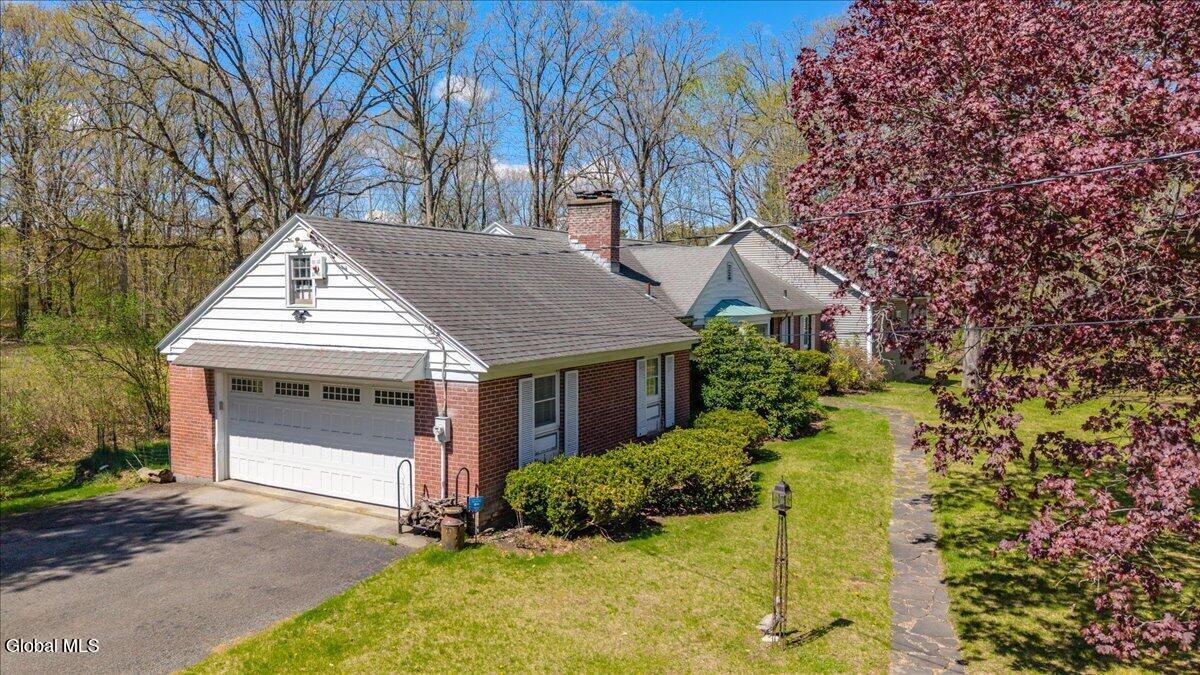 6 Sage Hill Lane Menands NY 12204