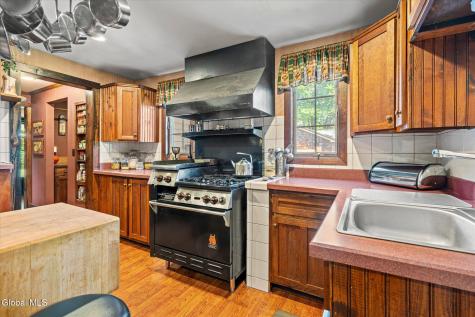 1295 U.s. 9 Schroon Lake NY 12870