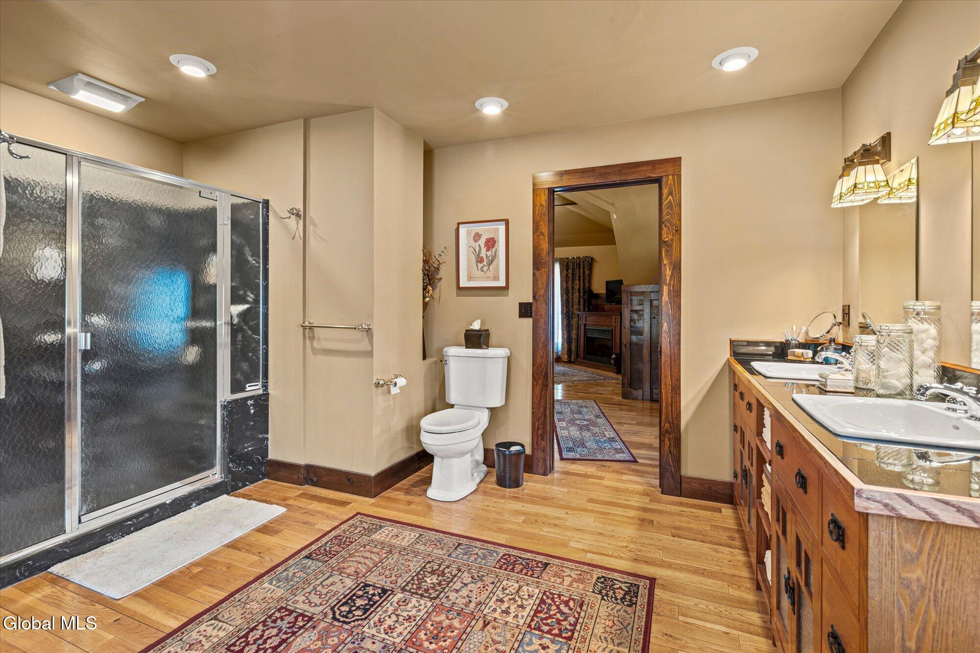 1295 U.s. 9 Schroon Lake NY 12870