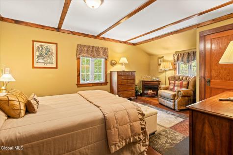 1295 U.s. 9 Schroon Lake NY 12870