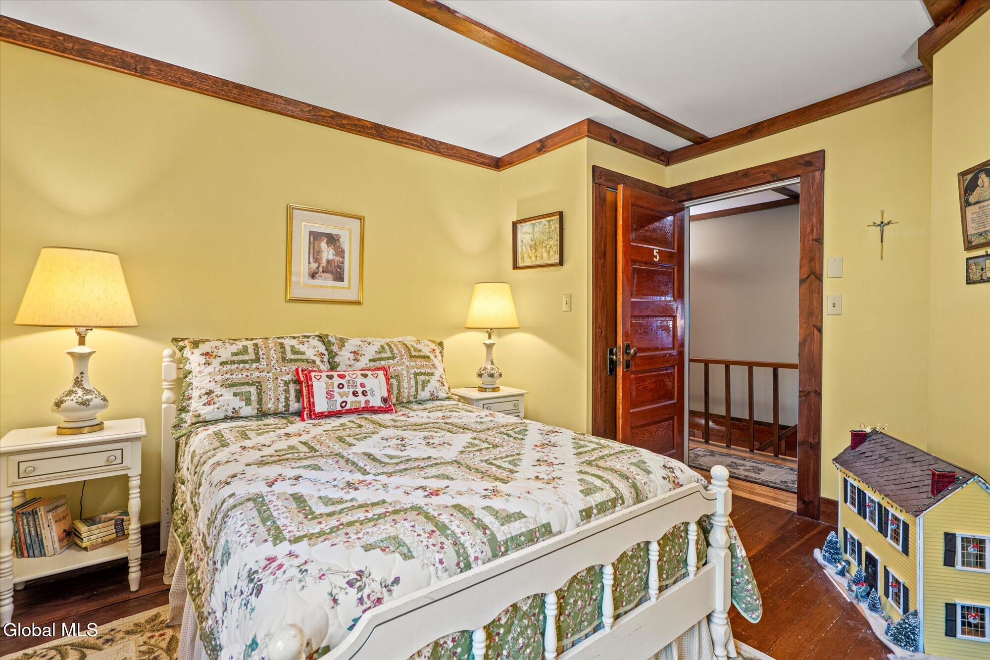 1295 U.s. 9 Schroon Lake NY 12870