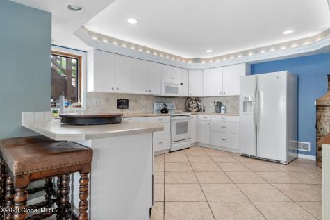 539 Route 9p Saratoga Springs NY 12866