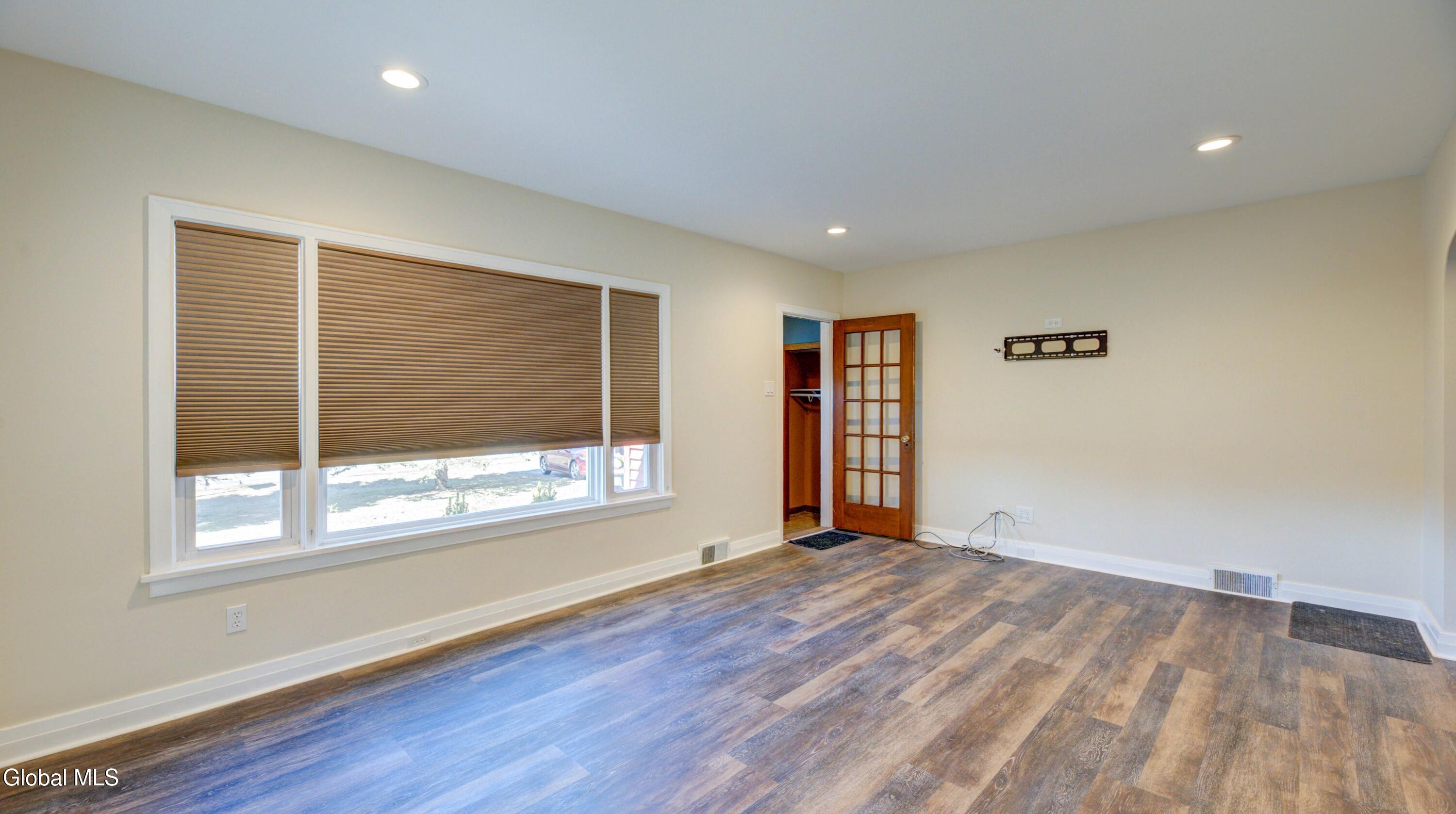 1323 Midline Road Amsterdam NY 12010