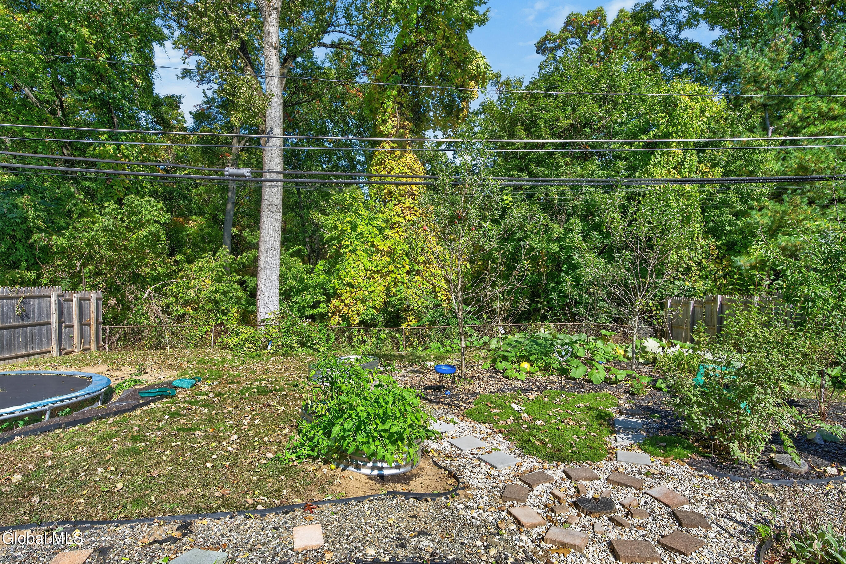 15 Bridle Path Colonie NY 12205