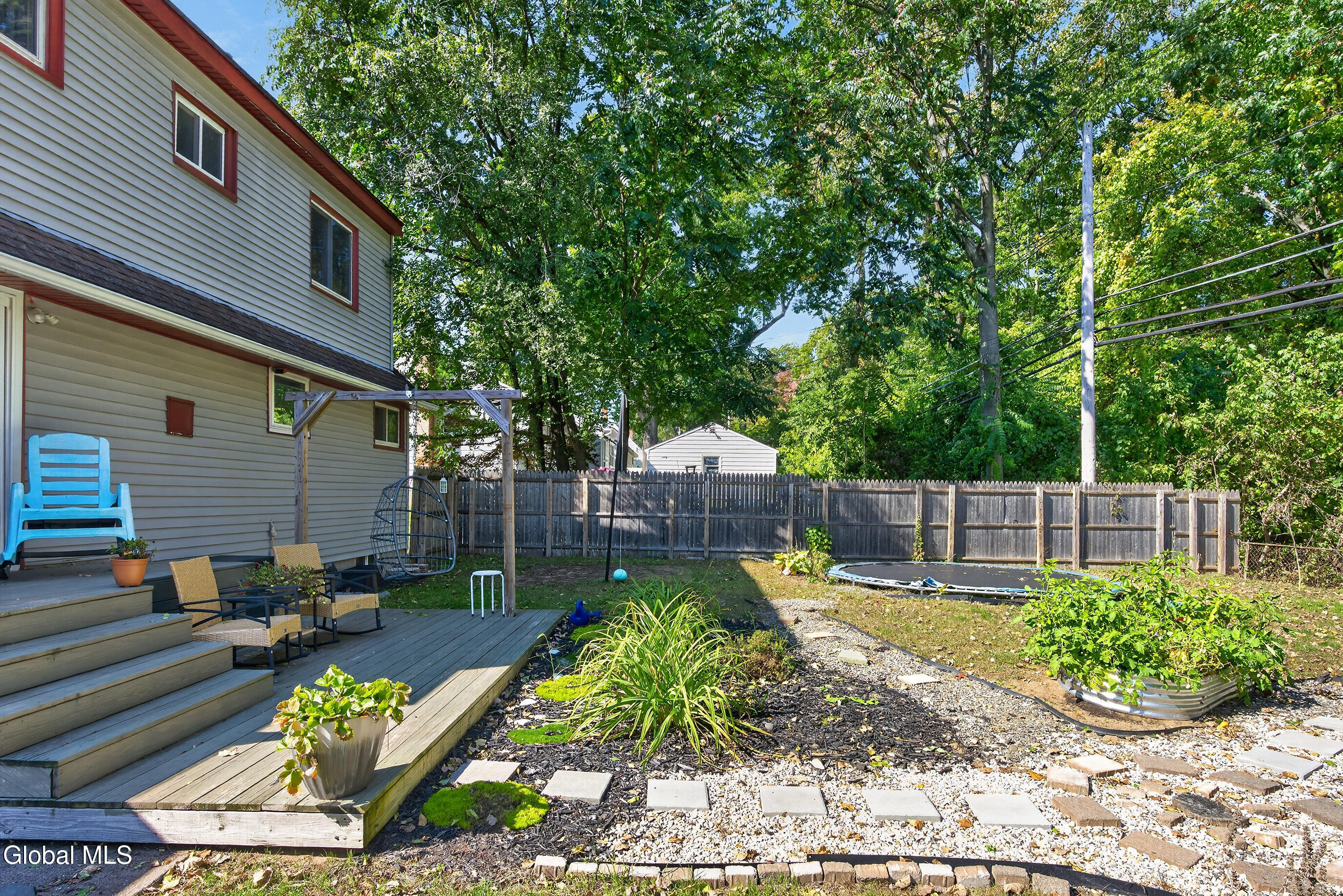 15 Bridle Path Colonie NY 12205
