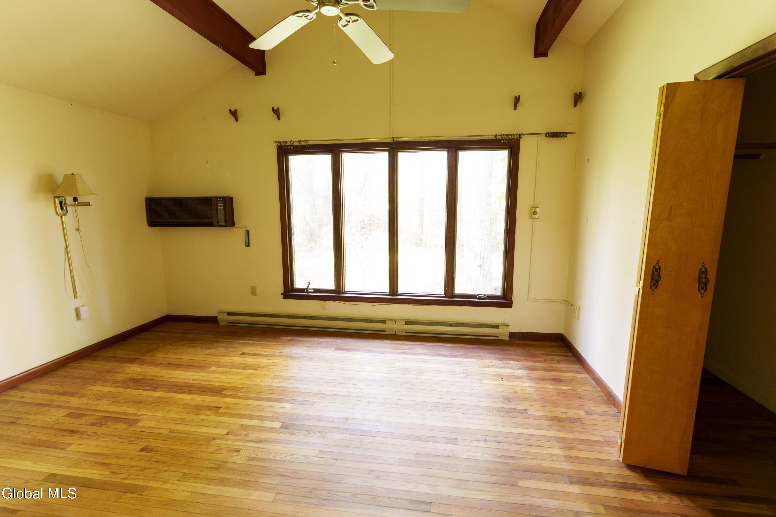 681 High Rock Road Hannacroix NY 12087