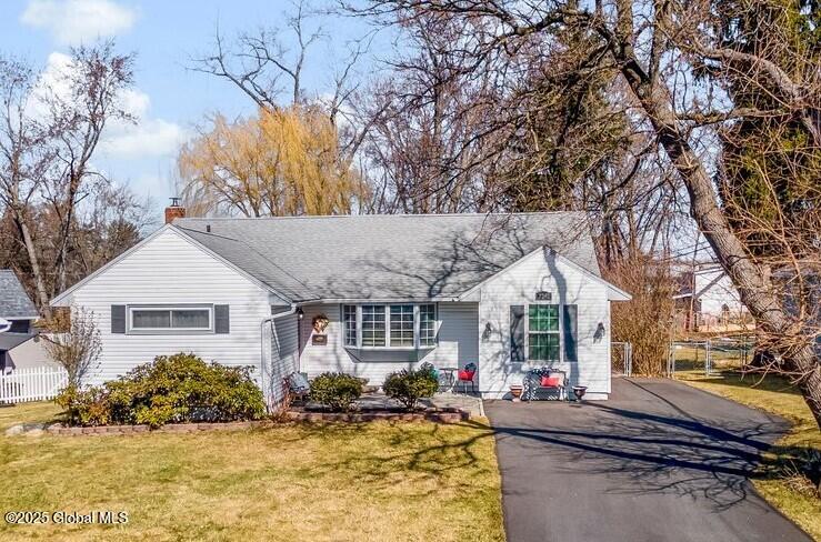 2241 Webster Drive Niskayuna NY 12309