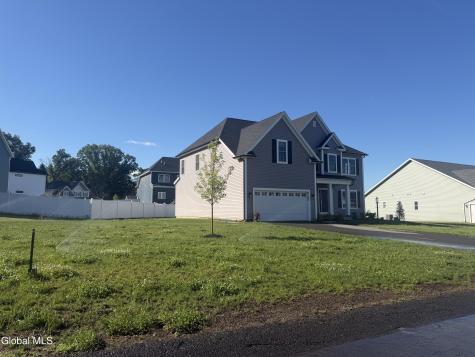 13 Edenfield Street Loudonville NY 12211