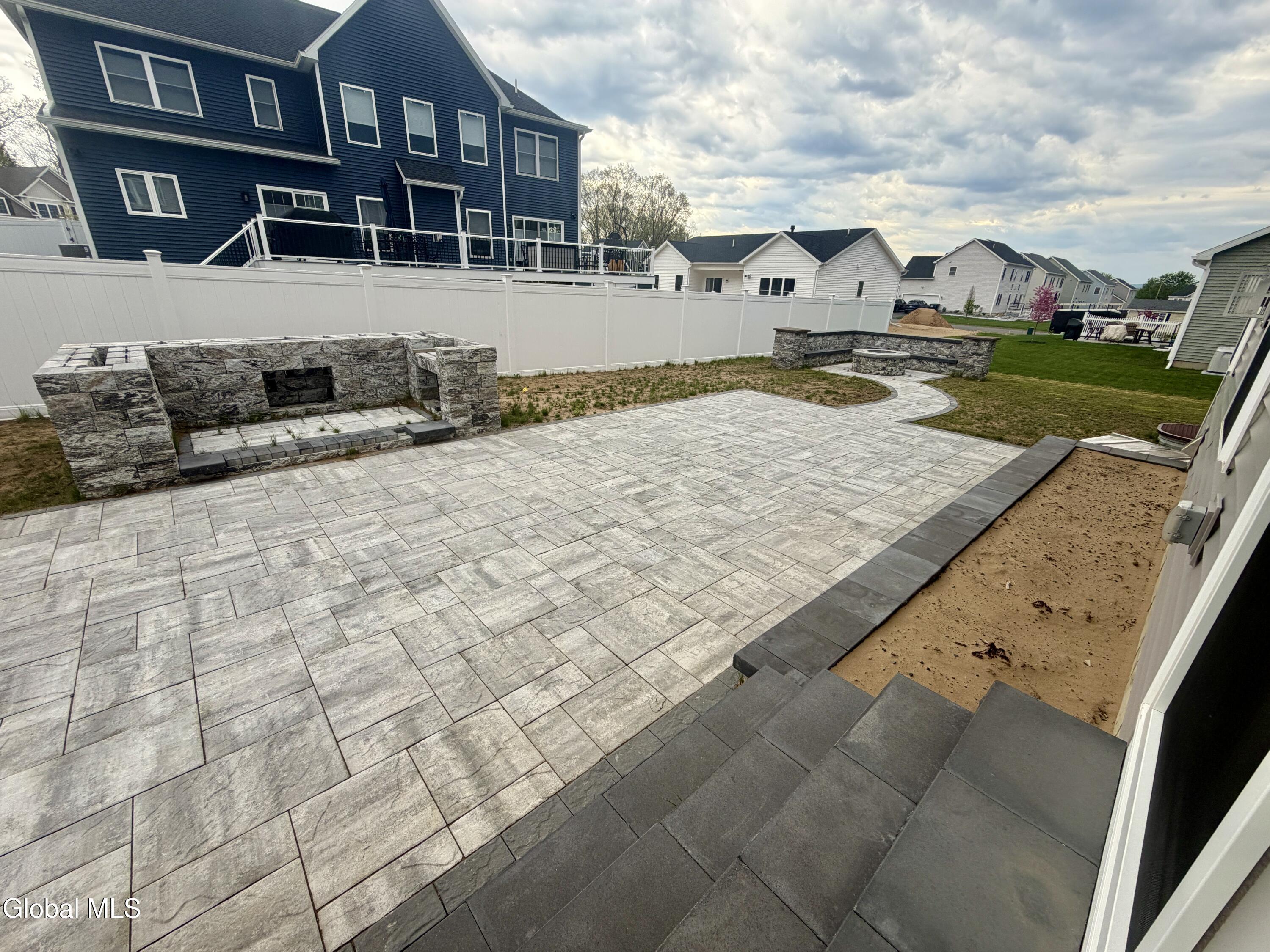 13 Edenfield Street Loudonville NY 12211