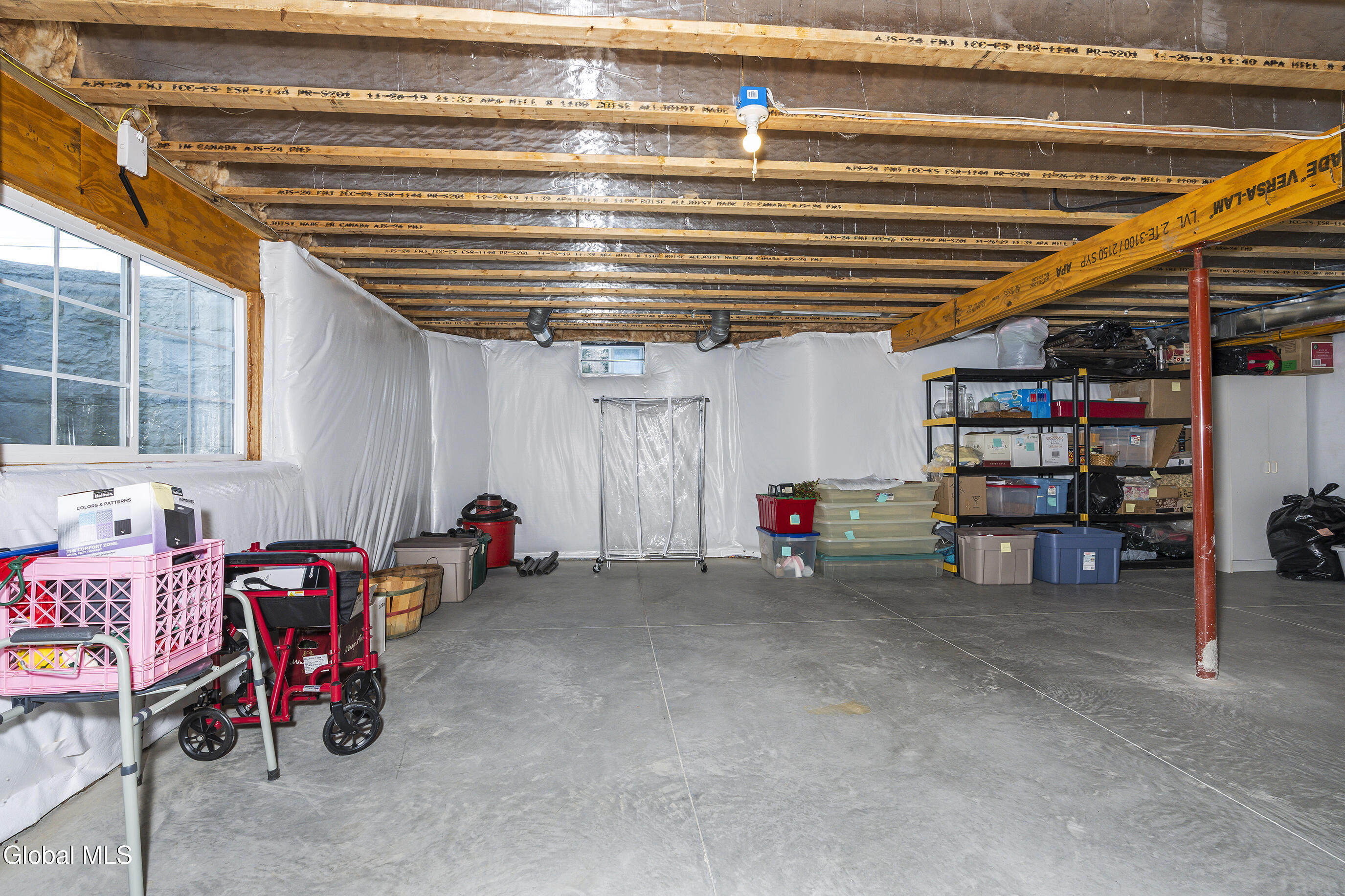 12 Twinflower Court Glenmont NY 12077