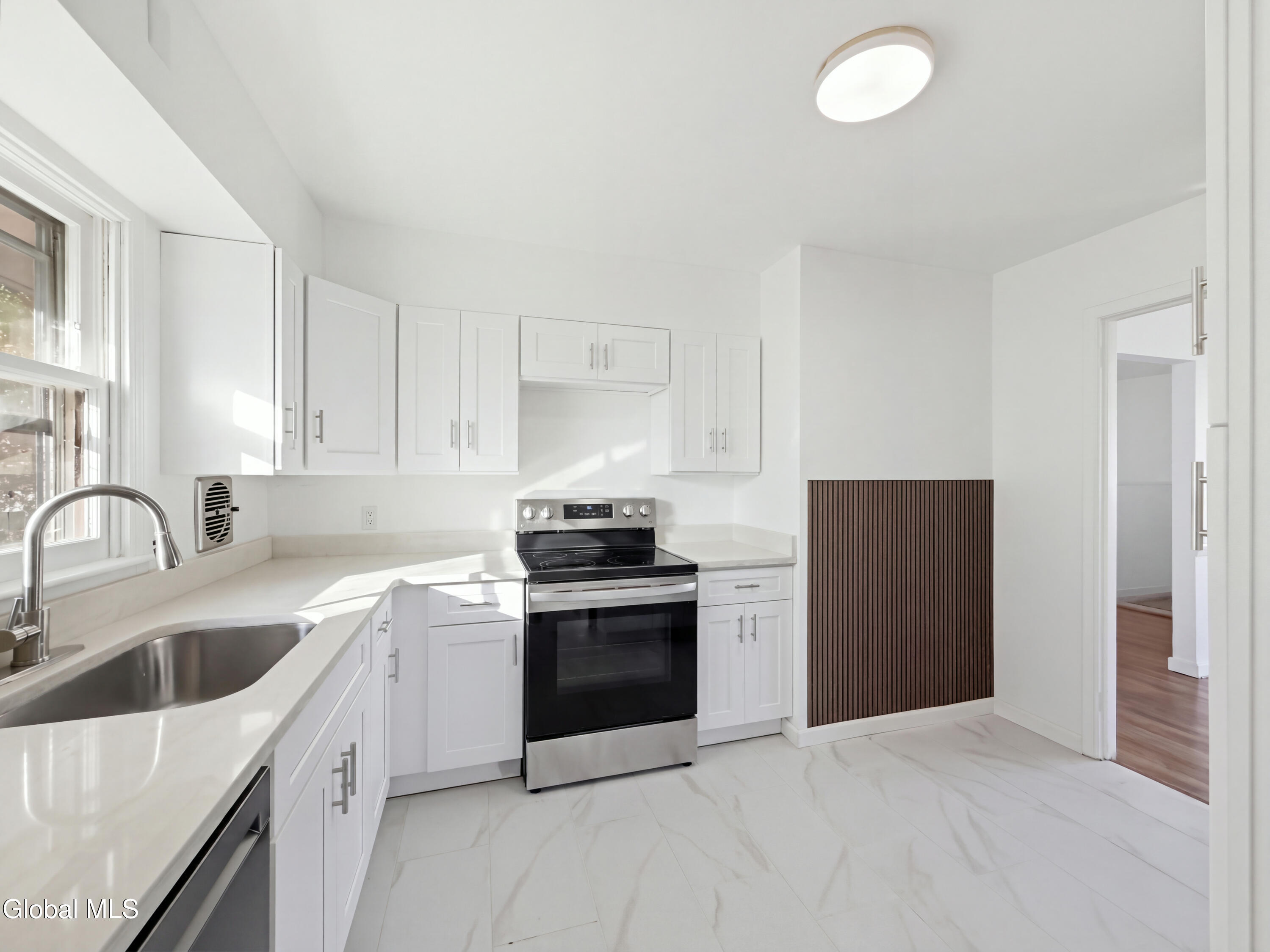 1 Crestwood Avenue Troy NY 12180