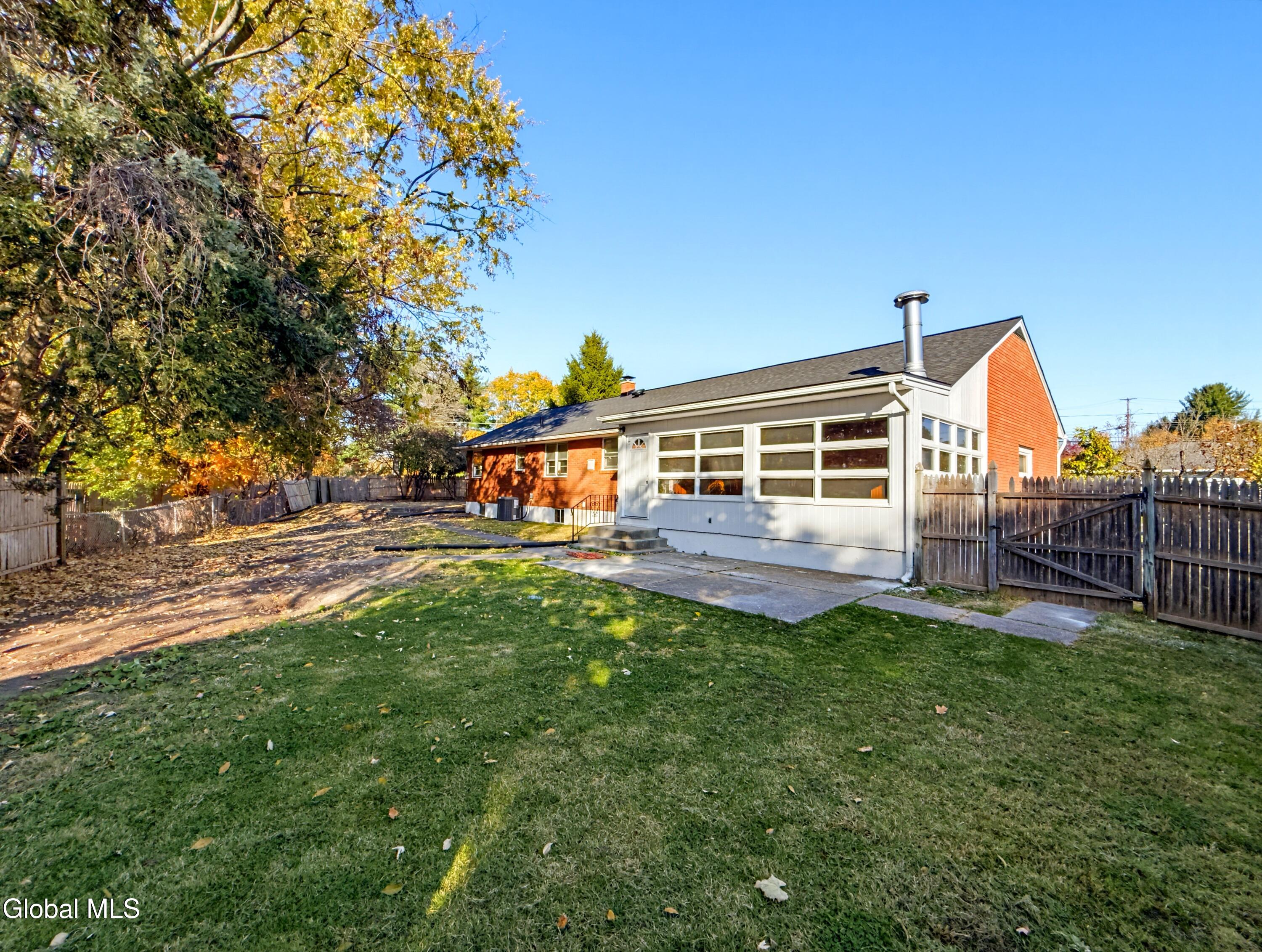 1 Crestwood Avenue Troy NY 12180