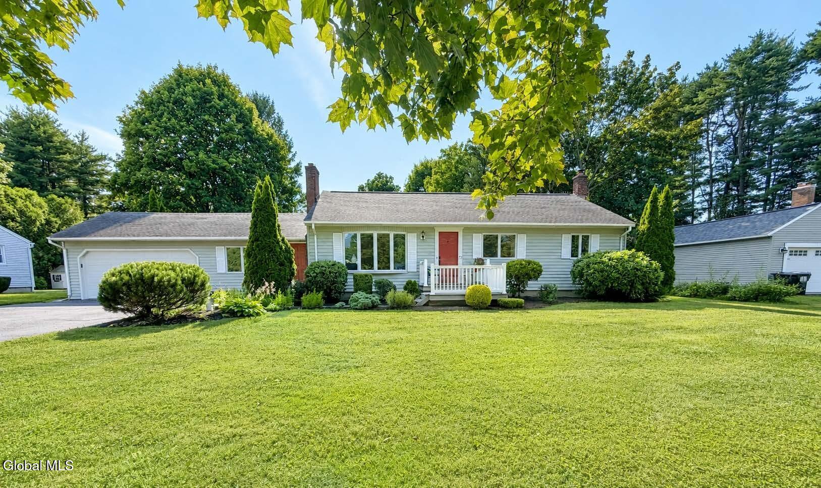 27 Woodside Drive Burnt Hills NY 12027