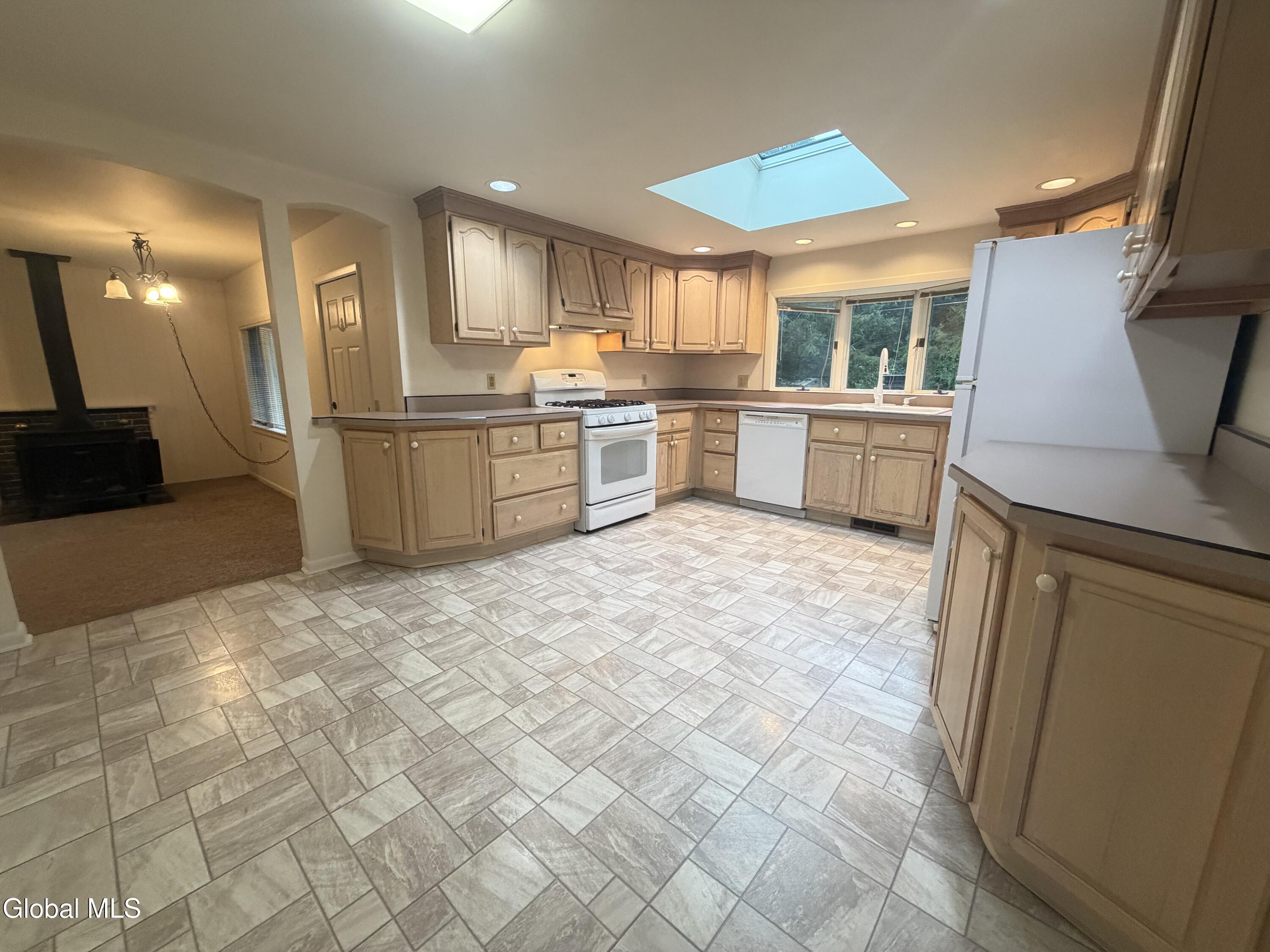 27 Woodside Drive Burnt Hills NY 12027