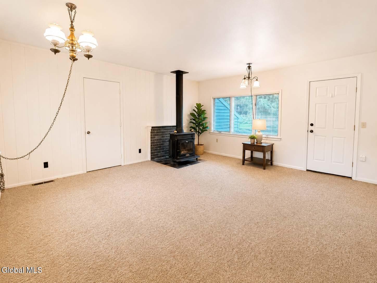 27 Woodside Drive Burnt Hills NY 12027
