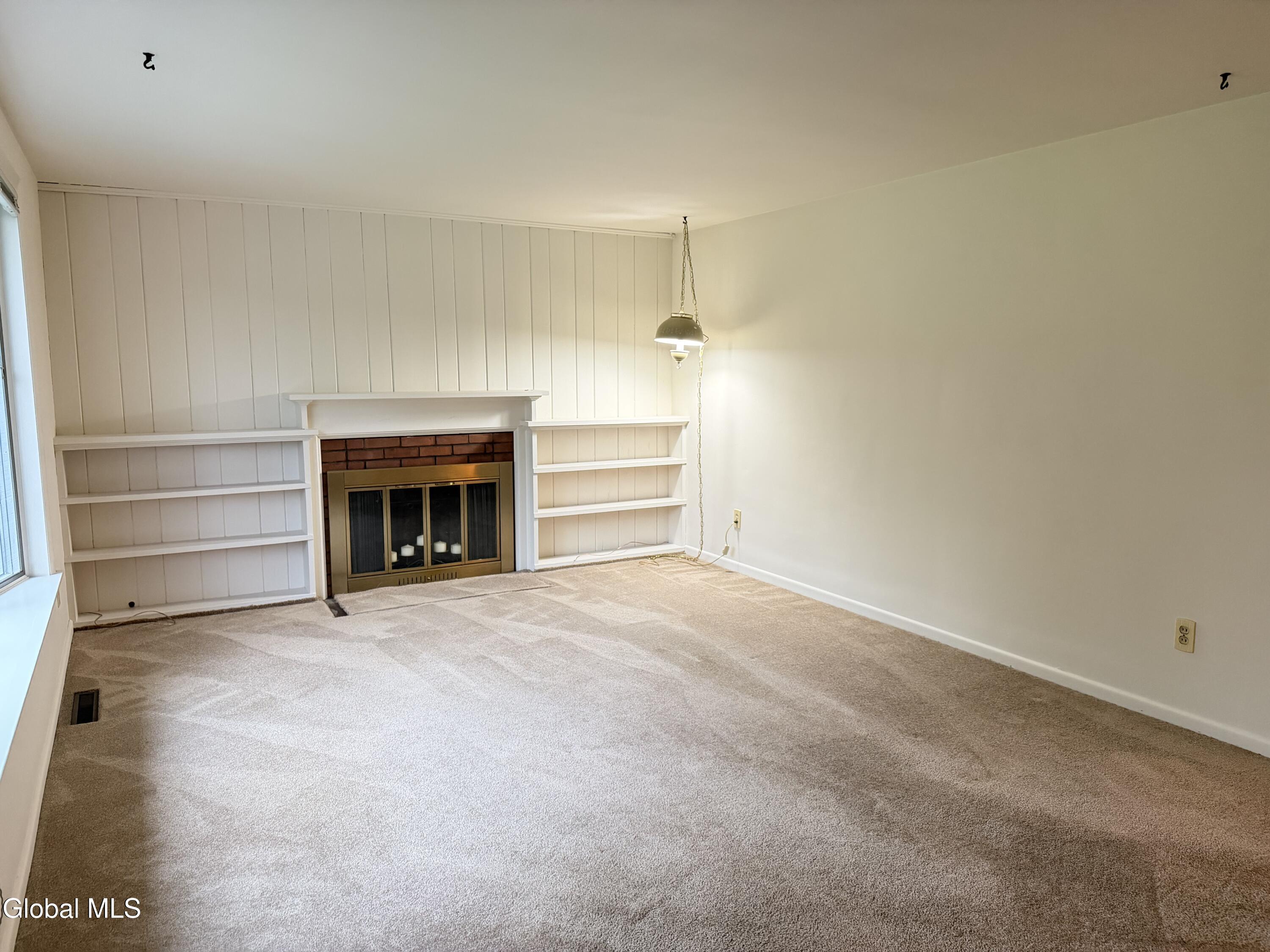 27 Woodside Drive Burnt Hills NY 12027