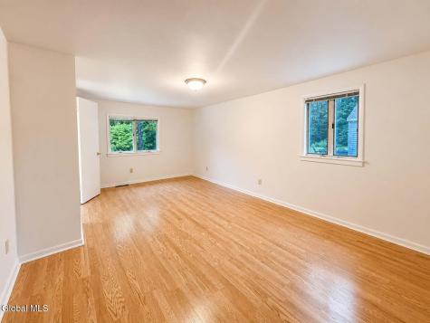 27 Woodside Drive Burnt Hills NY 12027