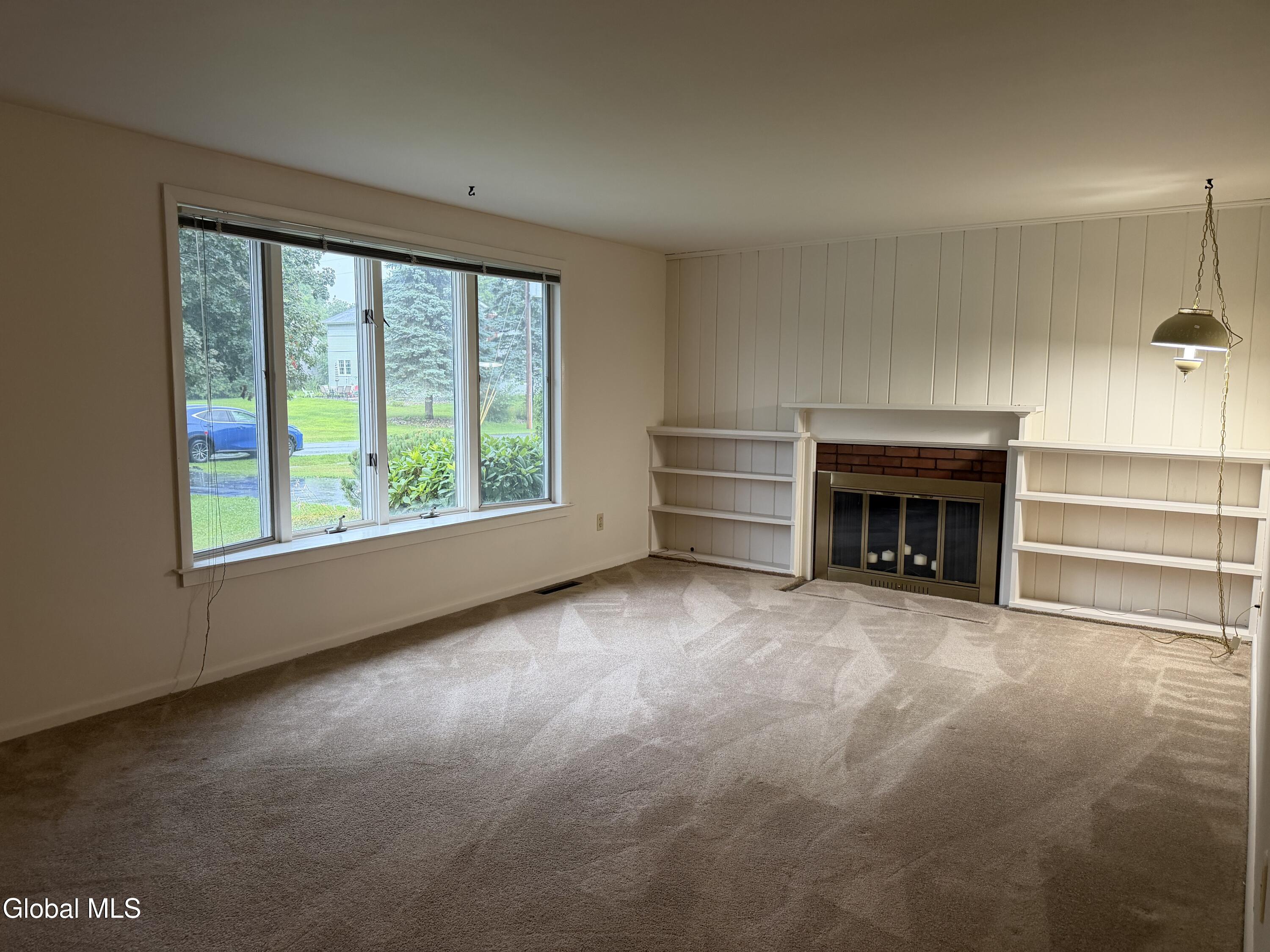 27 Woodside Drive Burnt Hills NY 12027
