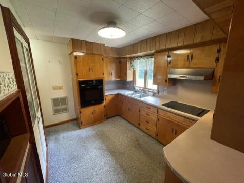 167 Stillwater Bridge Road Schaghticoke NY 12154