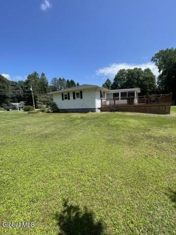 167 Stillwater Bridge Road Schaghticoke NY 12154