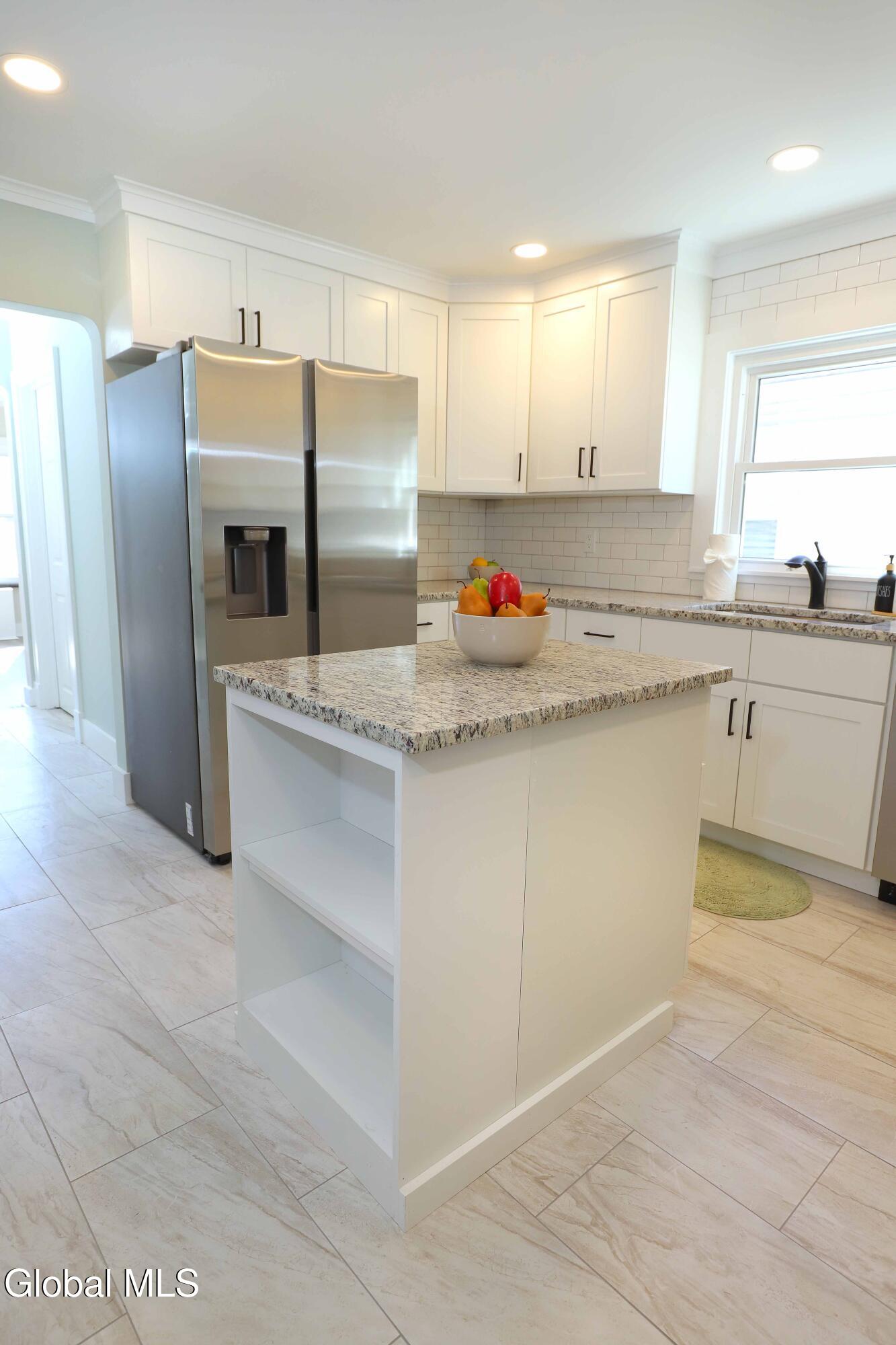 44 Swartson Court Albany NY 12209