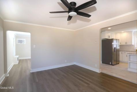 44 Swartson Court Albany NY 12209