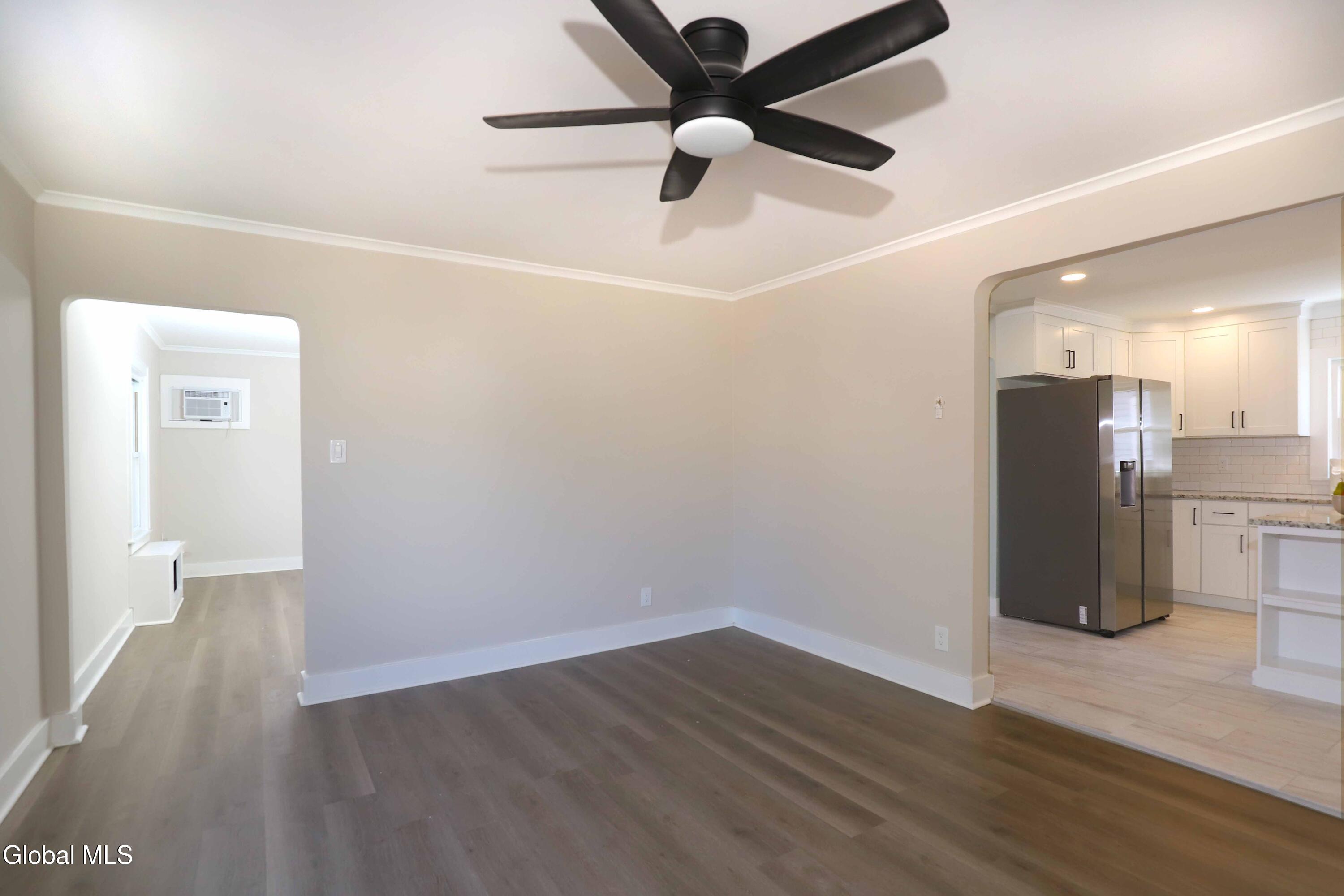 44 Swartson Court Albany NY 12209