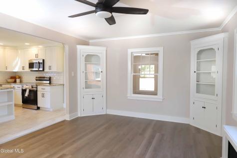 44 Swartson Court Albany NY 12209