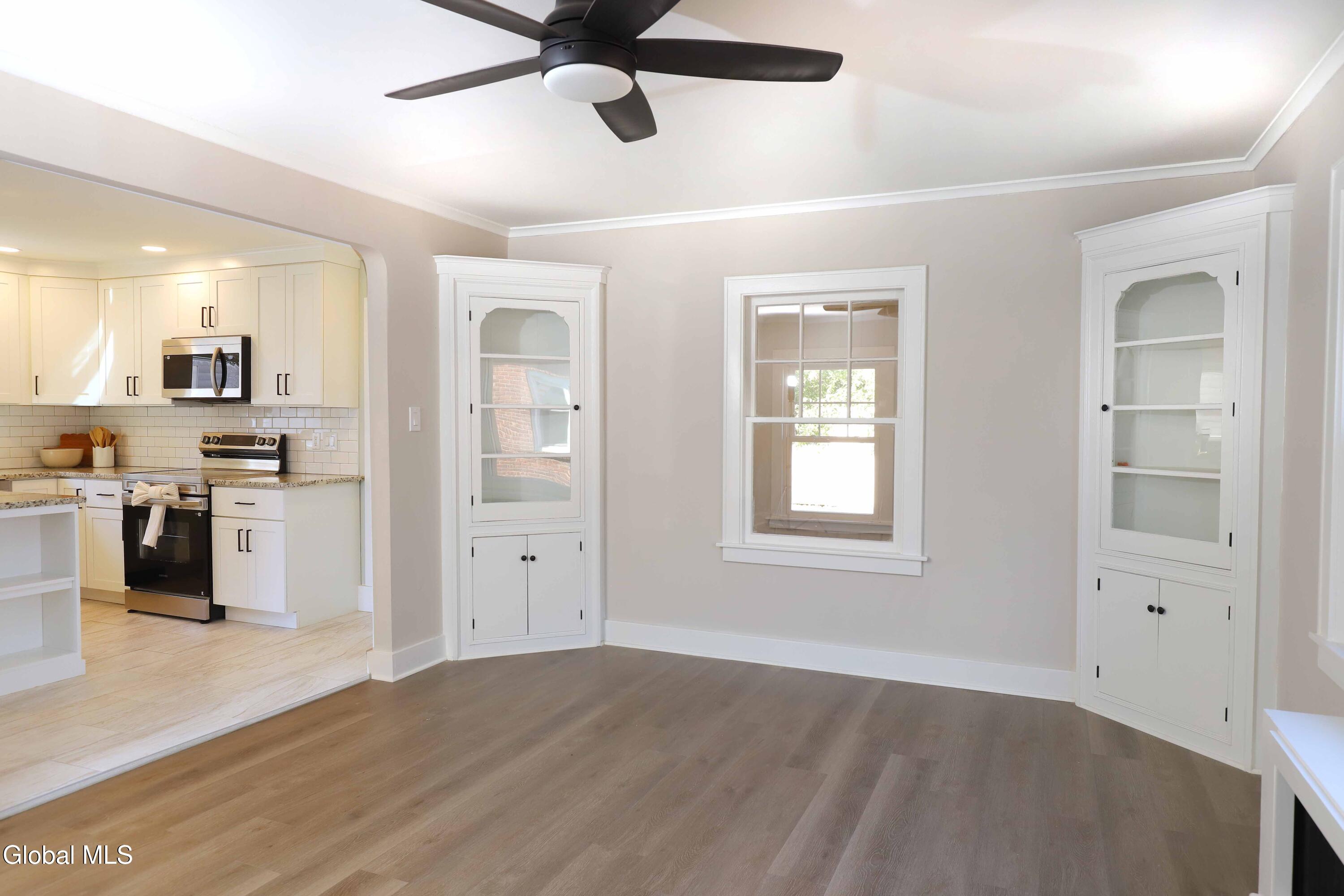 44 Swartson Court Albany NY 12209