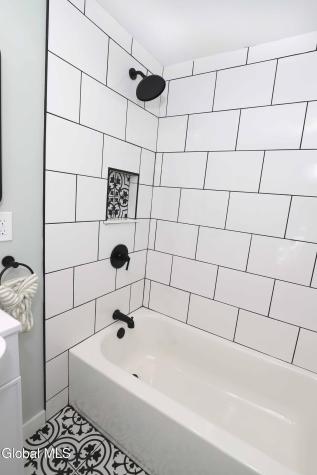 44 Swartson Court Albany NY 12209
