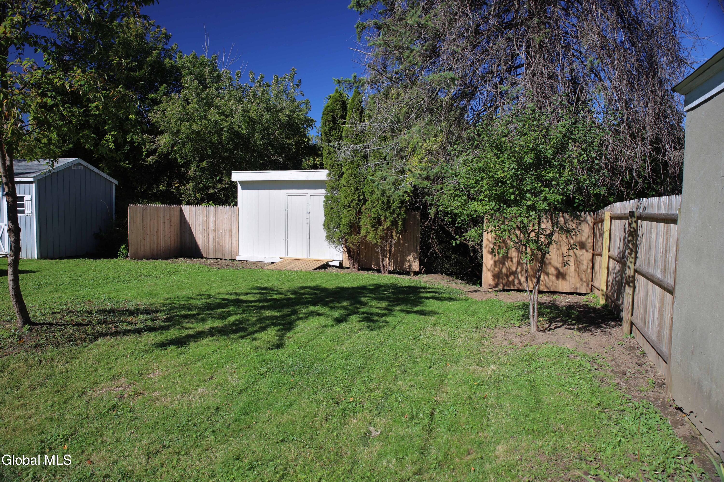 44 Swartson Court Albany NY 12209