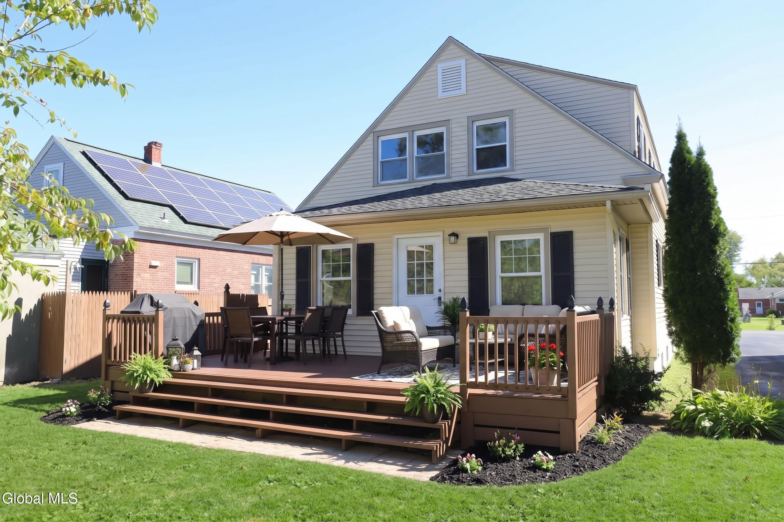 44 Swartson Court Albany NY 12209