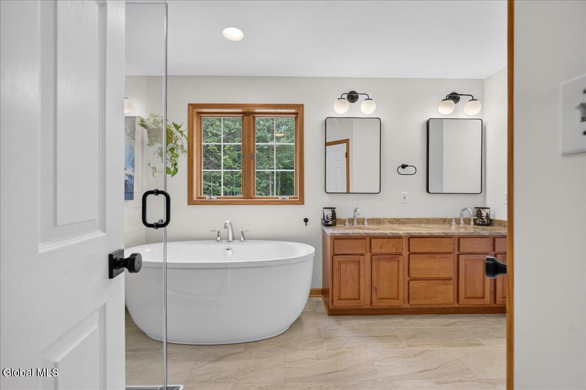 88 Adams Road Saratoga Springs NY 12866