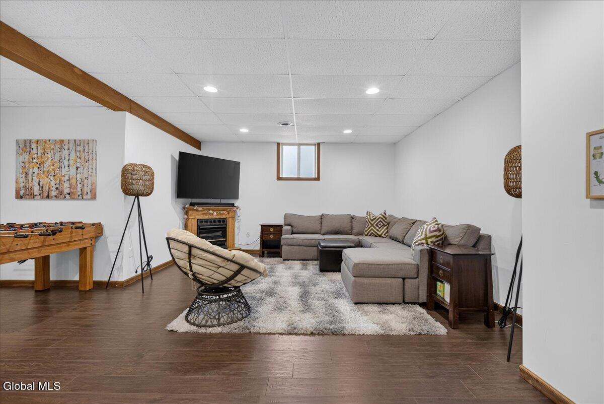 88 Adams Road Saratoga Springs NY 12866