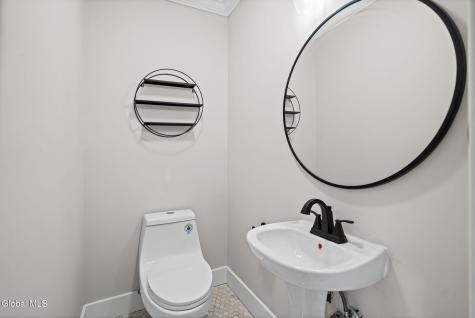 3 Linda Lane Niskayuna NY 12309