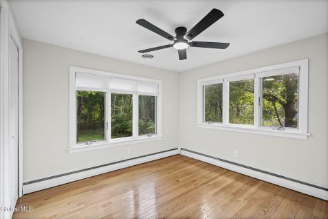 3 Linda Lane Niskayuna NY 12309