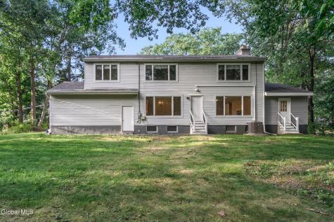 3 Linda Lane Niskayuna NY 12309