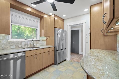 3 Linda Lane Niskayuna NY 12309