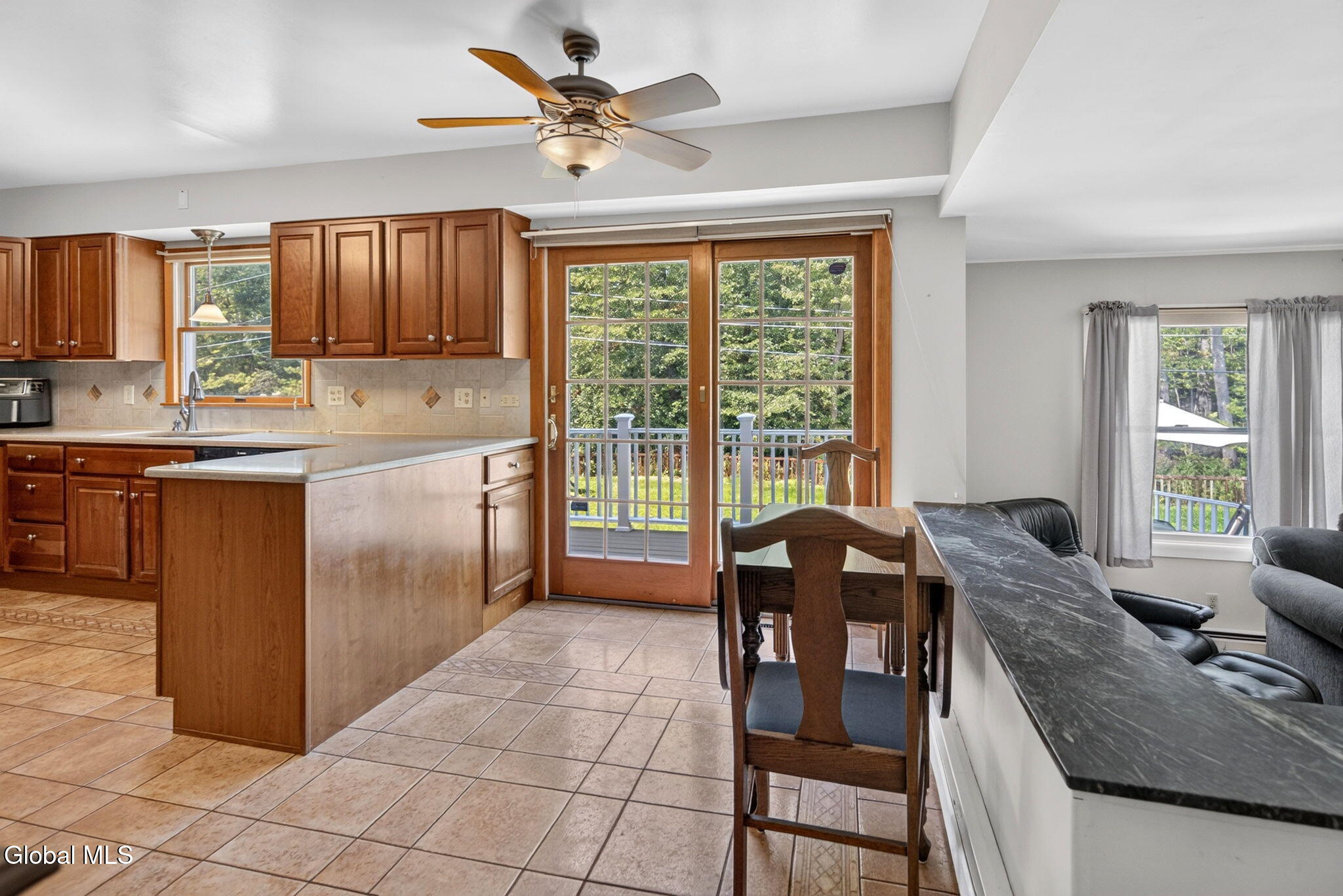 40 Sunset Boulevard Colonie NY 12205