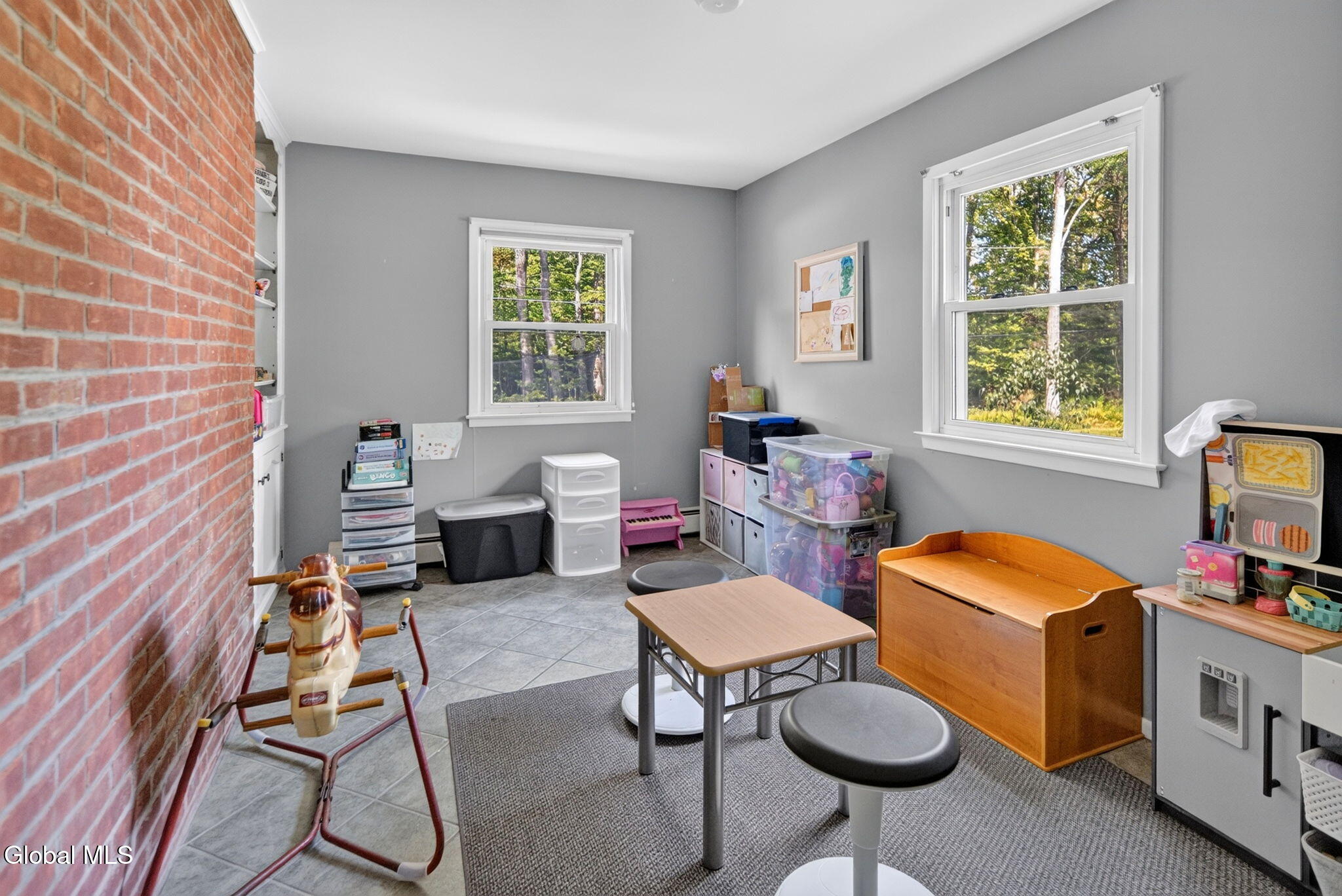 40 Sunset Boulevard Colonie NY 12205