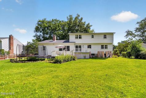 40 Sunset Boulevard Colonie NY 12205